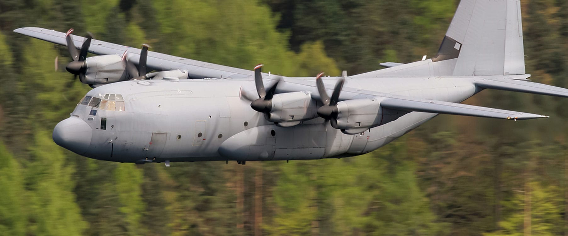 C-130 maintenance access